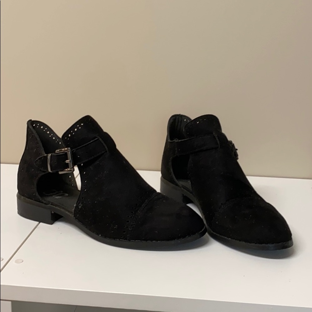 Black loafer